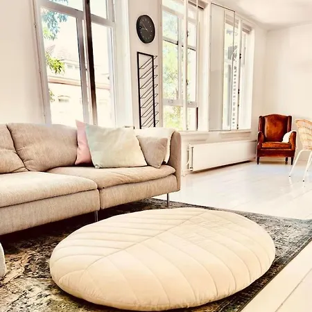 Διαμέρισμα Ruim Comfortabel Centrum Met Restaurant! *