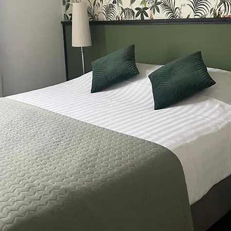 Daire Ruim Comfortabel Centrum Met Restaurant! *