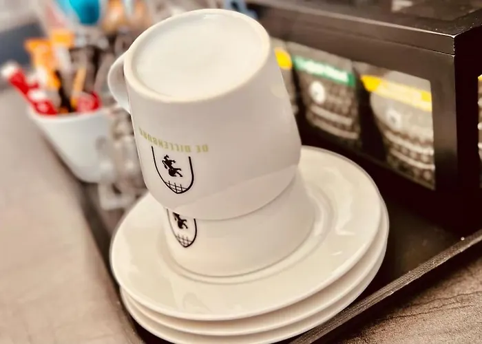 Ruim Comfortabel Centrum Met Restaurant! 브레다