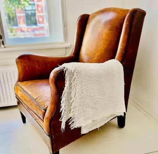 Ruim Comfortabel Centrum Met Restaurant!