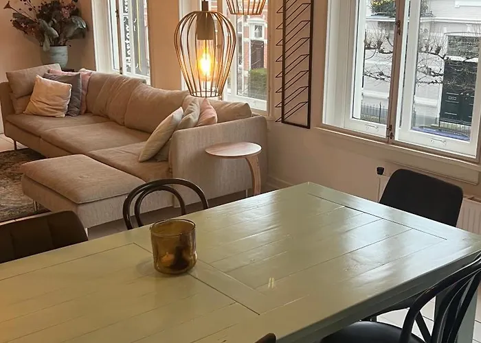 Ruim Comfortabel Centrum Met Restaurant!