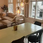 Ruim Comfortabel Centrum Met Restaurant!